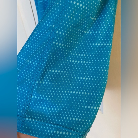 Nike Running Dri-Fit Blue Dot Activewear Shirt, Women’s Size Small - Picture 7 of 13